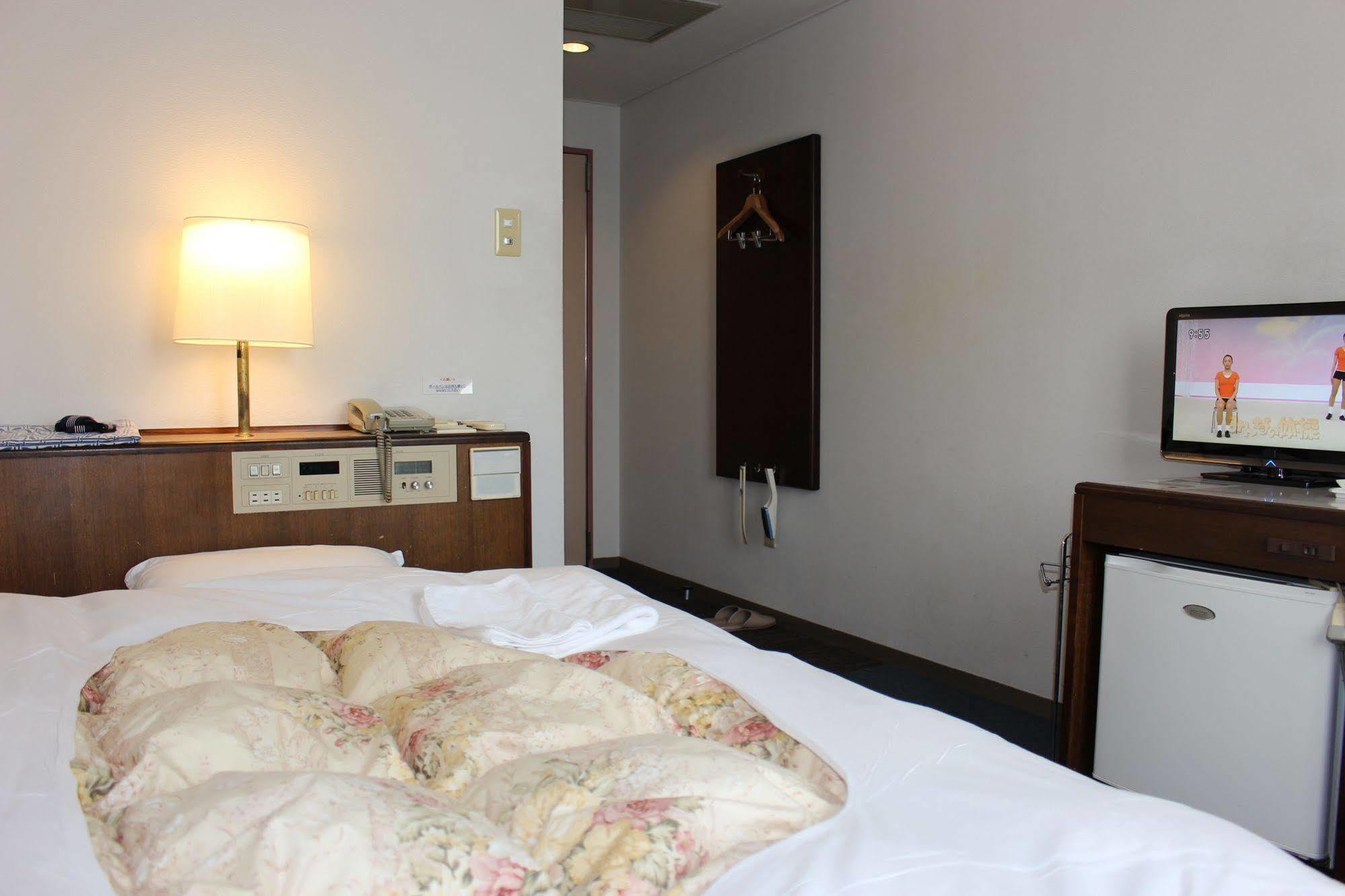 Hotel Higashihiroshima Hills Saijo Dış mekan fotoğraf