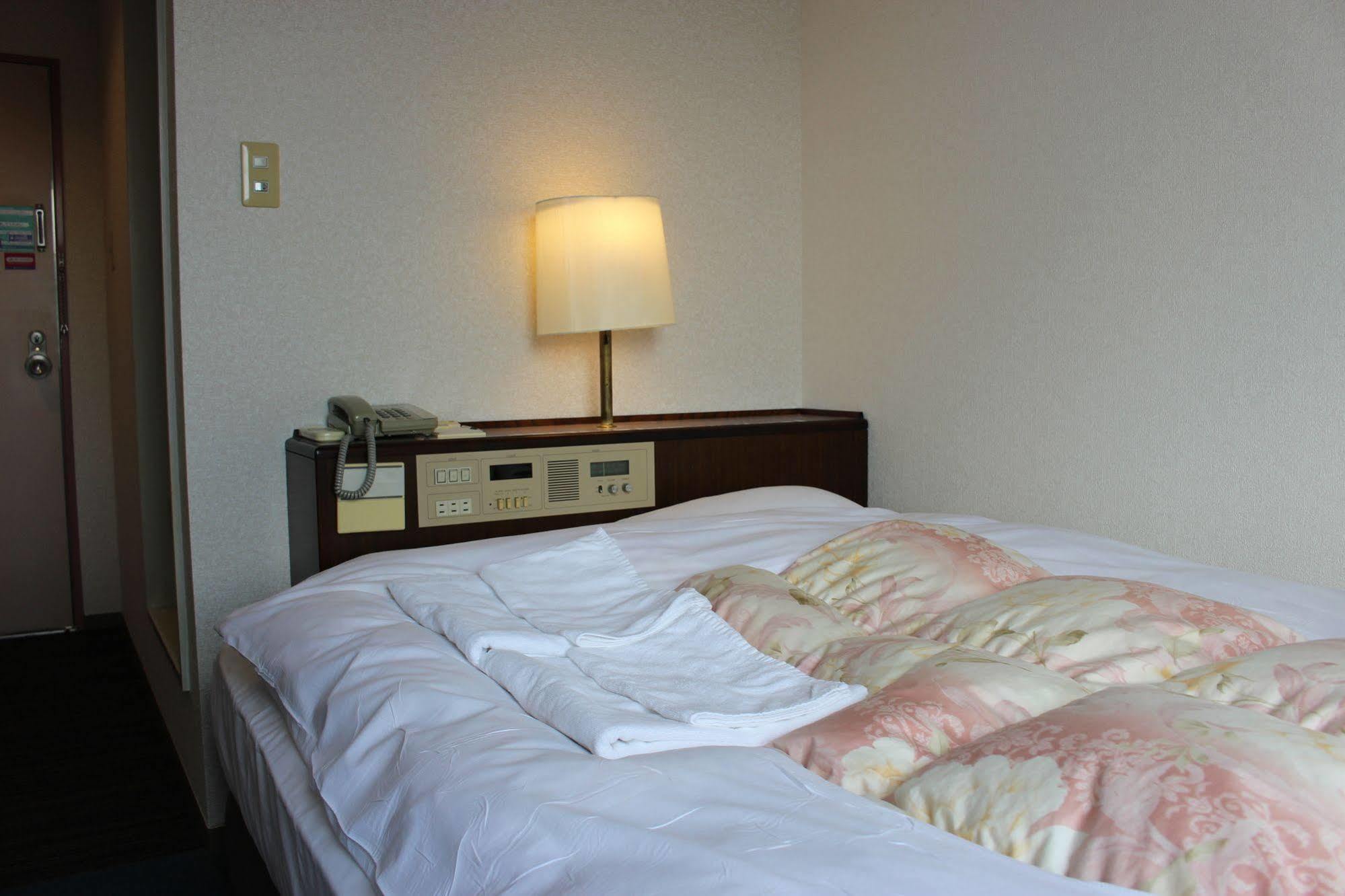 Hotel Higashihiroshima Hills Saijo Dış mekan fotoğraf