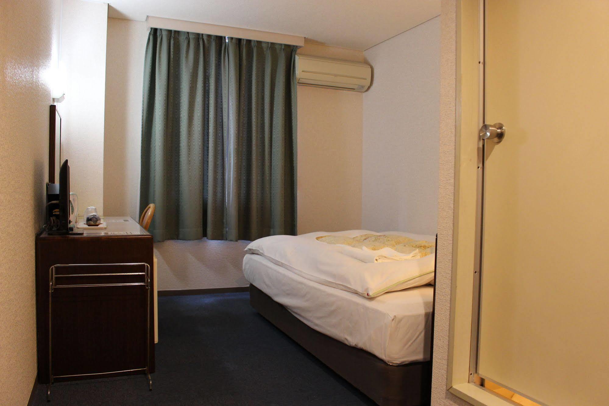 Hotel Higashihiroshima Hills Saijo Dış mekan fotoğraf